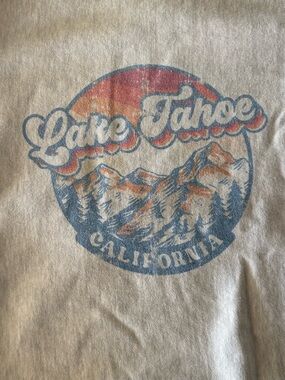 Vintage • Crewneck